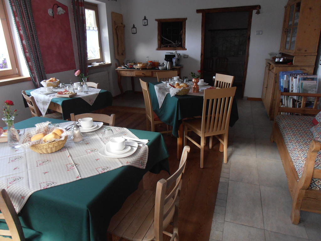 Baita Scaia Bed and Breakfast Cogolo Zewnętrze zdjęcie